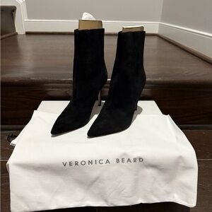 Veronica Beard
Women's Lisa High Heel Booties